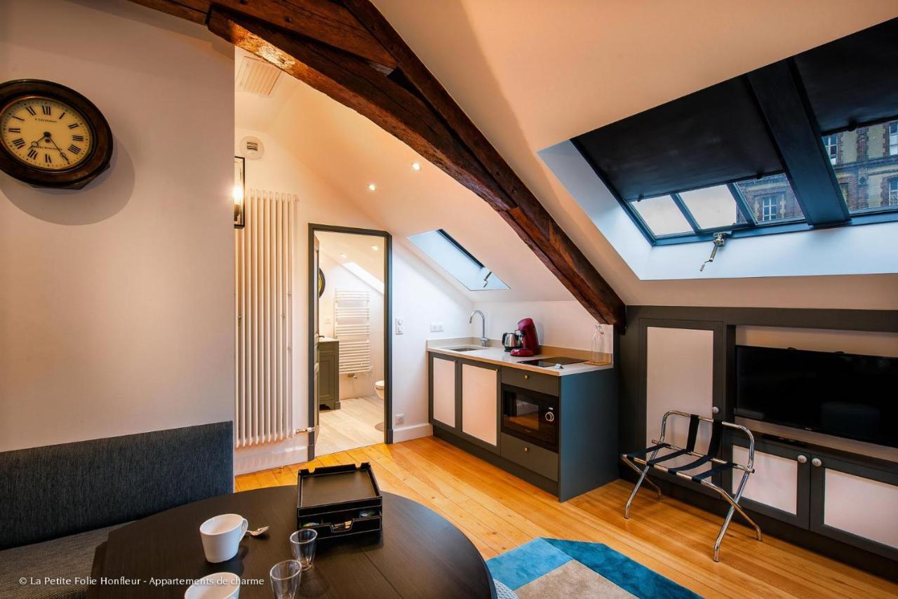 La Petite Folie Bed & Breakfast Онфльор Екстериор снимка