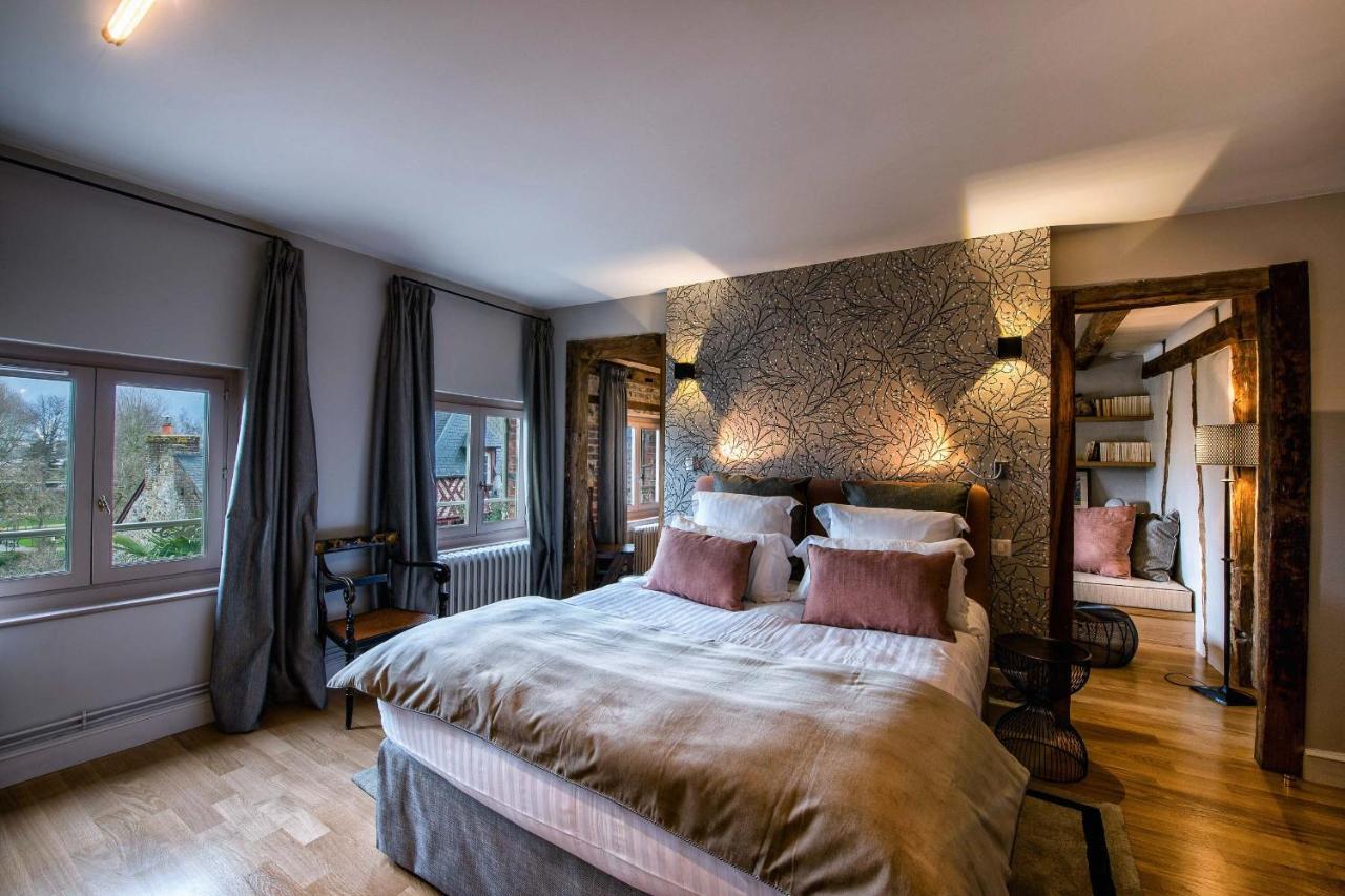 La Petite Folie Bed & Breakfast Онфльор Екстериор снимка